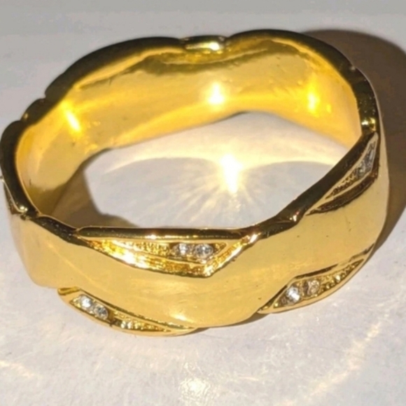 Elegant Mens Gold Plated Ring Sz 13 - Picture 3 of 16
